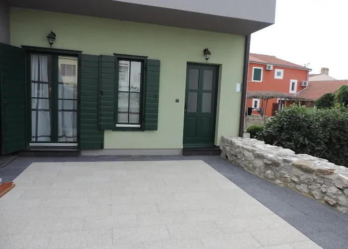 Apartments Lori